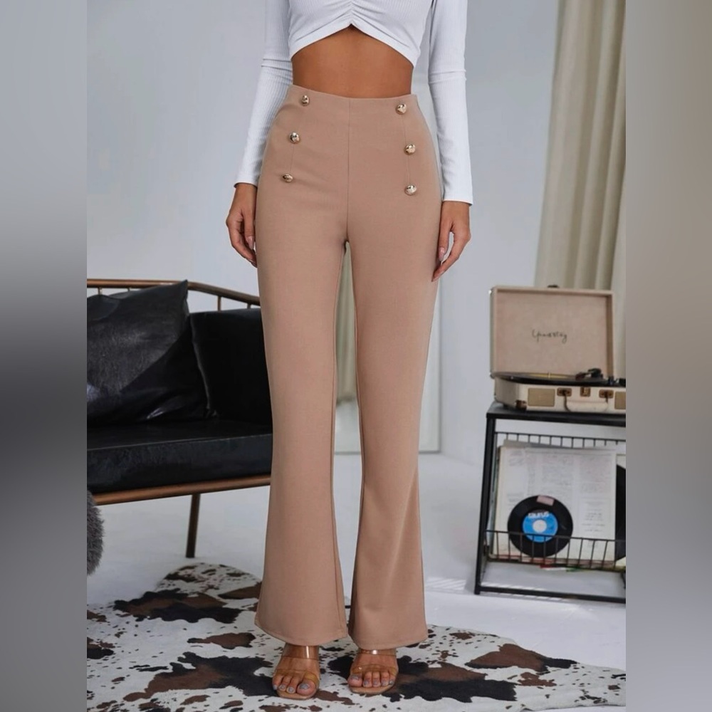 SHEIN Button Detail High Waist Flare Leg Pants. Large. Apricot.